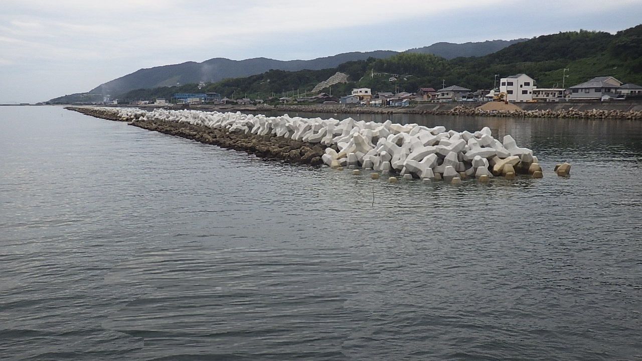 撫2工区離岸堤嵩上げ工事（その2）